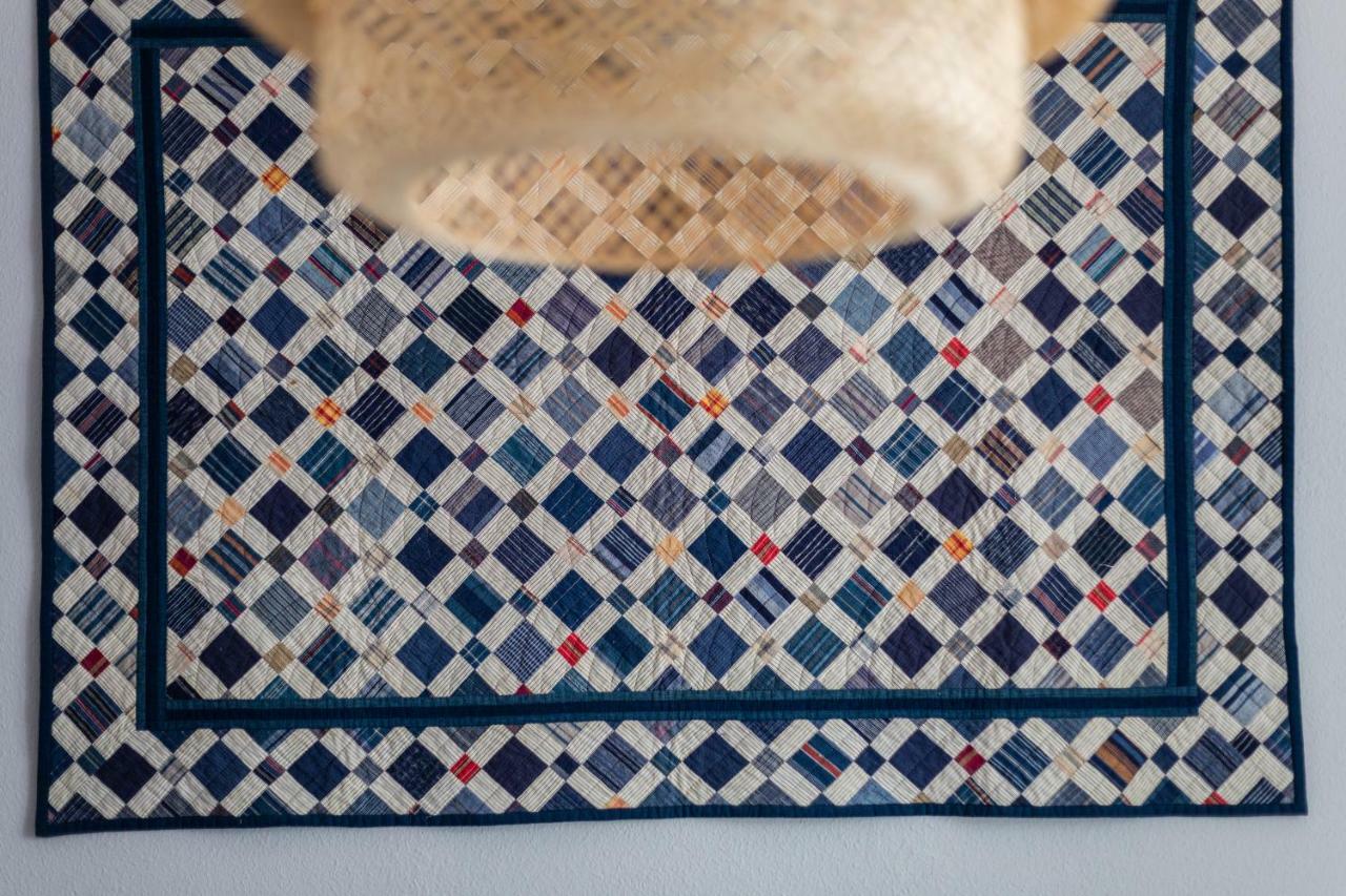 Serva La Bari Shared Apartment Siviglia Esterno foto